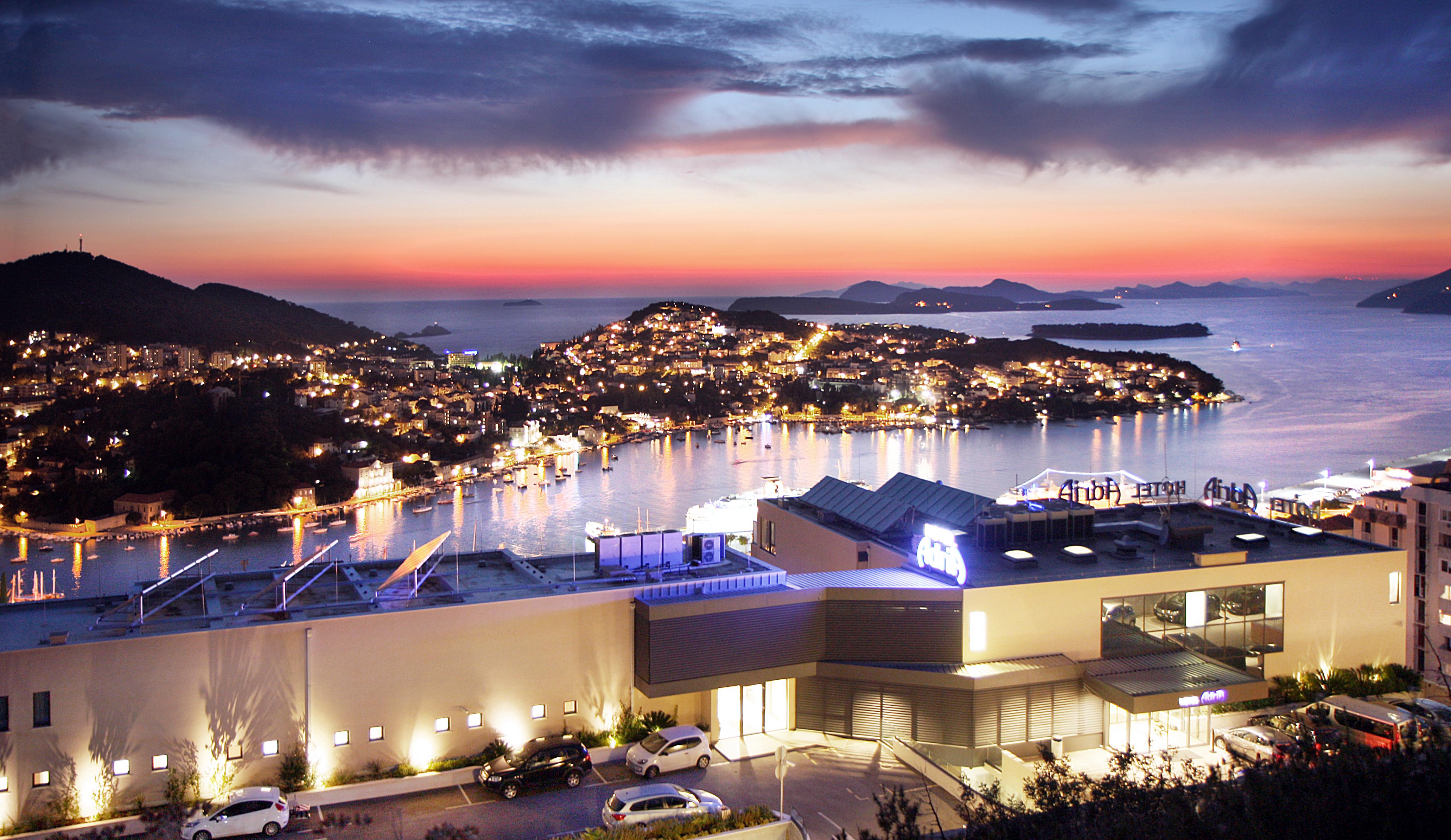 Hotel Adria Dubrovnik Bagian luar foto