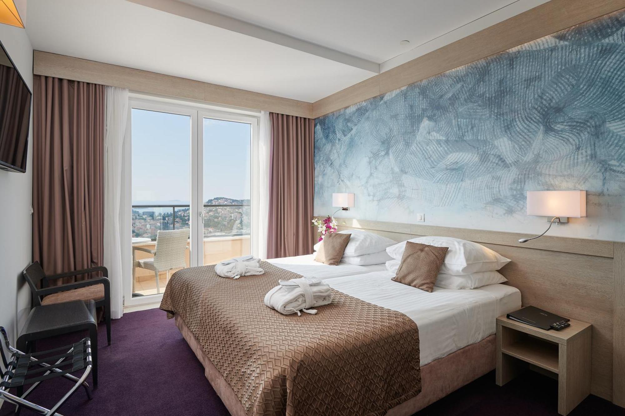 Hotel Adria Dubrovnik Bagian luar foto